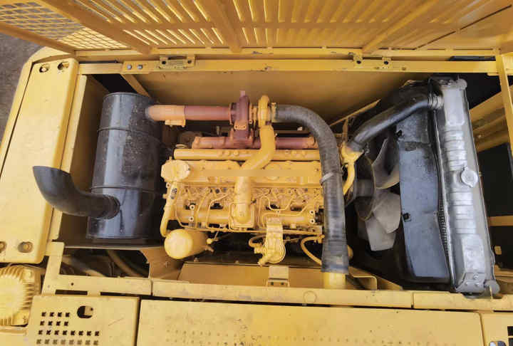 Used CATERPILLAR 320CL 320BL 320DL in good condition for sale - Bager guseničar: slika 3 Used CATERPILLAR 320CL 320BL 320DL in good condition for sale - Bager guseničar: slika 3