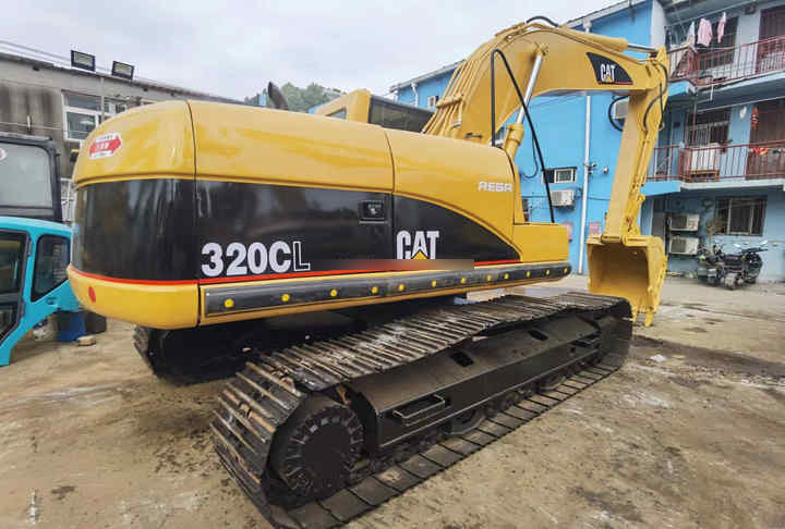 Used CATERPILLAR 320CL 320BL 320DL in good condition for sale - Bager guseničar: slika 2 Used CATERPILLAR 320CL 320BL 320DL in good condition for sale - Bager guseničar: slika 2