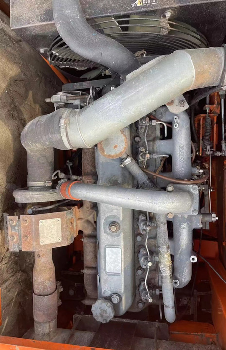 Used Doosan Dh150W-7 Wheel Digger Excavator Second Hand Original Korea Doosan Dh150W-7 150W Wheel Excavator Doosan 15 Tons - Bager točkaš: slika 5 Used Doosan Dh150W-7 Wheel Digger Excavator Second Hand Original Korea Doosan Dh150W-7 150W Wheel Excavator Doosan 15 Tons - Bager točkaš: slika 5