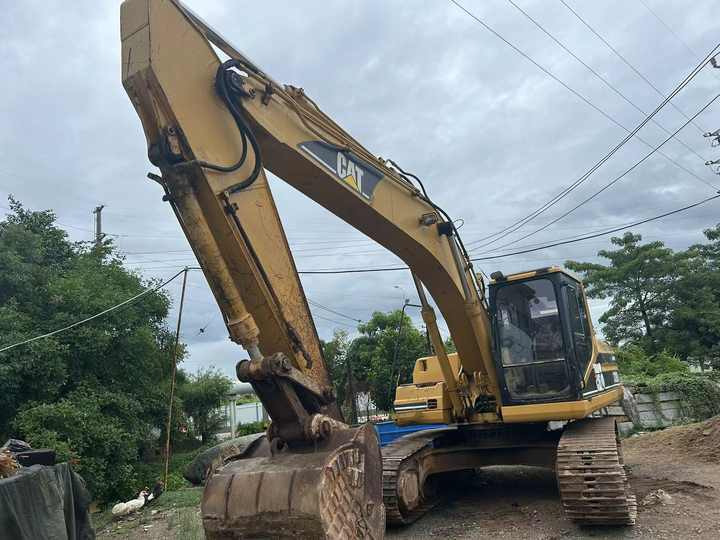 Used Excavator Cat 320bl Best Second Hand Excavator Caterpillar 320 320d 320b for Sale in Shanghai - Bager guseničar: slika 4 Used Excavator Cat 320bl Best Second Hand Excavator Caterpillar 320 320d 320b for Sale in Shanghai - Bager guseničar: slika 4