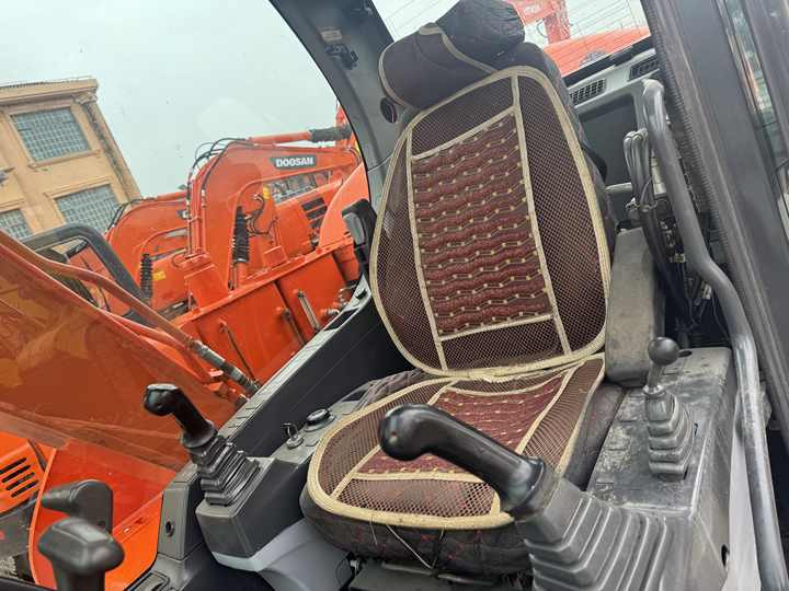 Bager guseničar Used Excavator Doosan DX75-9C Second-hand Excavator Digger DX75-9C Compact Shovel Crawler Doosan 75 Excavator Doosan Dx75-9C: slika 6