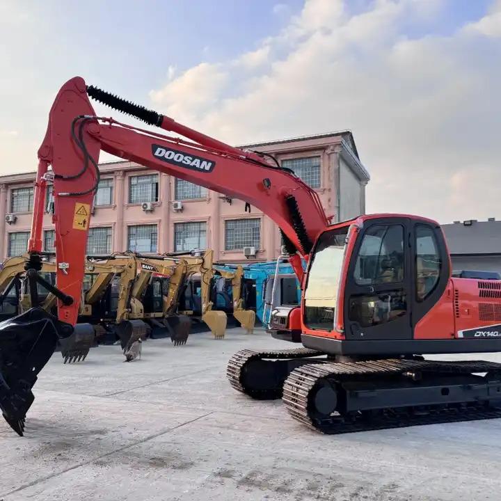 Used Korea Doosan Digger Dx140LC-9c Dx150LC-9c Dx140LC Dx150LC Dx225 Dx140 Crawler Hydraulic Excavator - Bager guseničar: slika 2 Used Korea Doosan Digger Dx140LC-9c Dx150LC-9c Dx140LC Dx150LC Dx225 Dx140 Crawler Hydraulic Excavator - Bager guseničar: slika 2