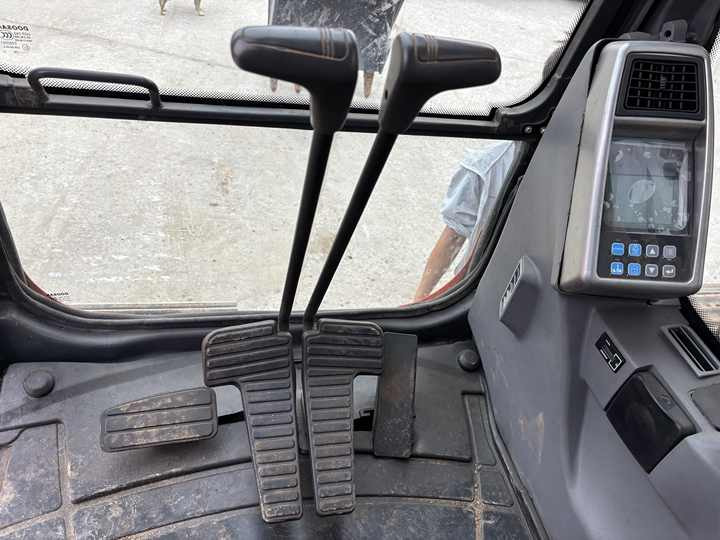 Used Original KoreaN Doosan DX225lca Excavator Doosan Excavators Engineering Machinery Doosan 22ton USED Excavadoras - Bager guseničar: slika 2 Used Original KoreaN Doosan DX225lca Excavator Doosan Excavators Engineering Machinery Doosan 22ton USED Excavadoras - Bager guseničar: slika 2