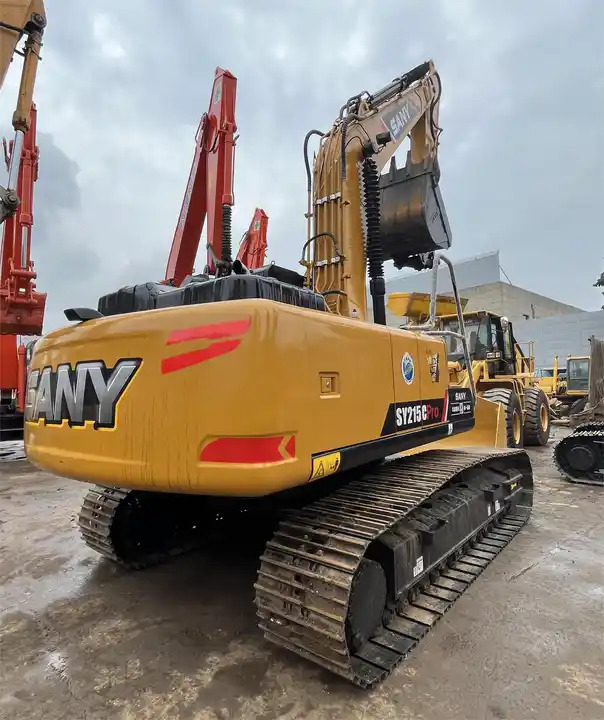 Used digger second Hand 20 ton Excavator Sany 215cpro Crawler Excavator on sale - Bager guseničar: slika 3 Used digger second Hand 20 ton Excavator Sany 215cpro Crawler Excavator on sale - Bager guseničar: slika 3