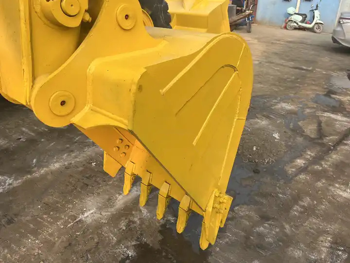 Well-Maintained japan original low hourS used Komatsu PC130-7 excavator for hot sale - Bager guseničar: slika 5 Well-Maintained japan original low hourS used Komatsu PC130-7 excavator for hot sale - Bager guseničar: slika 5