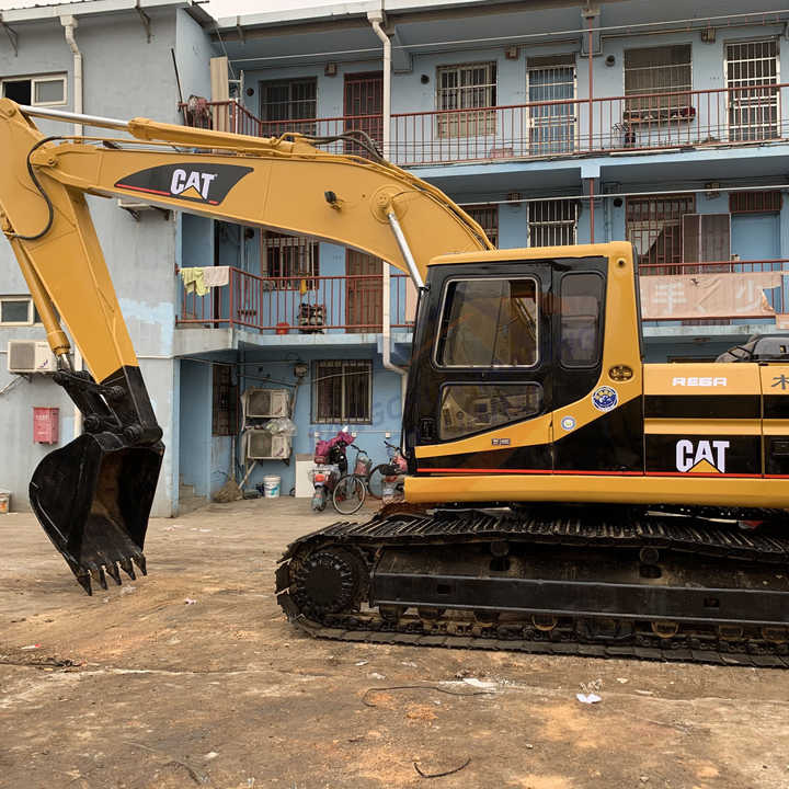Bager guseničar new price for Used 320BL Hydraulic Crawler Excavator in good condition Suitable For Construction/ Agriculture Digging: slika 1