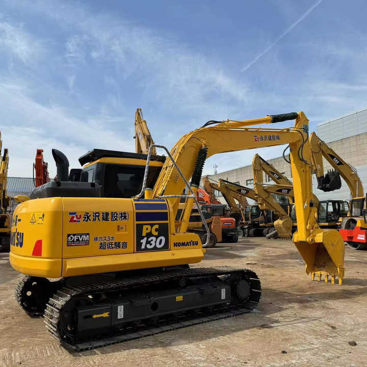 Nice porfmance Japanese Hot Selling Good Condition Used Excavator Komatsu PC130 Cheap Price PC210 PC220-8 pc120 pc130 - Bager guseničar: slika 1 Nice porfmance Japanese Hot Selling Good Condition Used Excavator Komatsu PC130 Cheap Price PC210 PC220-8 pc120 pc130 - Bager guseničar: slika 1