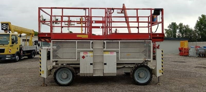 Genie GS4390 - 15,11m, diesel, 4x4 - Lift u obliku makaza: slika 5 Genie GS4390 - 15,11m, diesel, 4x4 - Lift u obliku makaza: slika 5