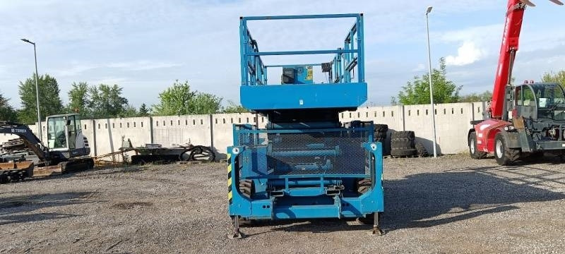 Genie GS5390 - 18m - 4x4 - Diesel - Lift u obliku makaza: slika 3 Genie GS5390 - 18m - 4x4 - Diesel - Lift u obliku makaza: slika 3