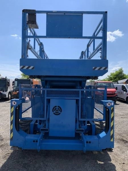 Genie GS5390 - 18m - 4x4 - Diesel - Lift u obliku makaza: slika 3 Genie GS5390 - 18m - 4x4 - Diesel - Lift u obliku makaza: slika 3