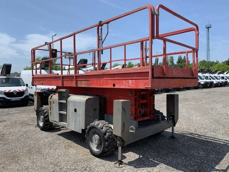 Haulotte H15SXL - 15m, 4x4, diesel - Lift u obliku makaza: slika 1 Haulotte H15SXL - 15m, 4x4, diesel - Lift u obliku makaza: slika 1