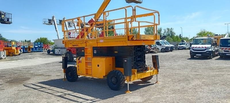 Haulotte H18SX - 18m, 4x4, diesel - Lift u obliku makaza: slika 5 Haulotte H18SX - 18m, 4x4, diesel - Lift u obliku makaza: slika 5