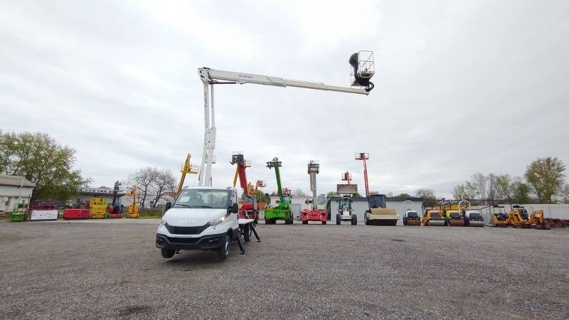 Vazdušna platforma montirana na kamion novi Iveco Daily Oil&Steel Snake 2010 Plus - 20 m - 250 kg: slika 10 Vazdušna platforma montirana na kamion novi Iveco Daily Oil&Steel Snake 2010 Plus - 20 m - 250 kg: slika 10