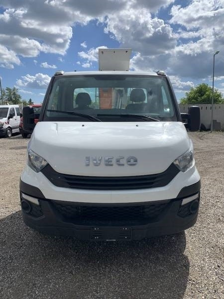 Iveco Daily Oil&Steel Snake 2413 Plus - 23,5m, 250kg - Vazdušna platforma montirana na kamion: slika 3 Iveco Daily Oil&Steel Snake 2413 Plus - 23,5m, 250kg - Vazdušna platforma montirana na kamion: slika 3