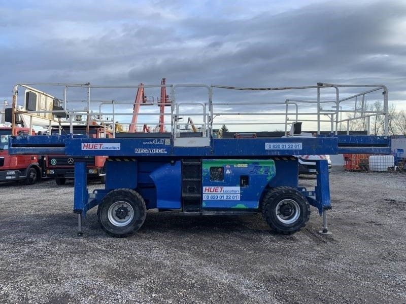 JLG 3394RT - 12m, 4x4, diesel  JLG 3394RT - 12m, 4x4, diesel: slika 9