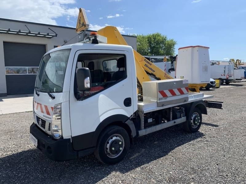 Nissan Cabstar France Elevateur Topy 11 - 11 m - Vazdušna platforma montirana na kamion: slika 2 Nissan Cabstar France Elevateur Topy 11 - 11 m - Vazdušna platforma montirana na kamion: slika 2