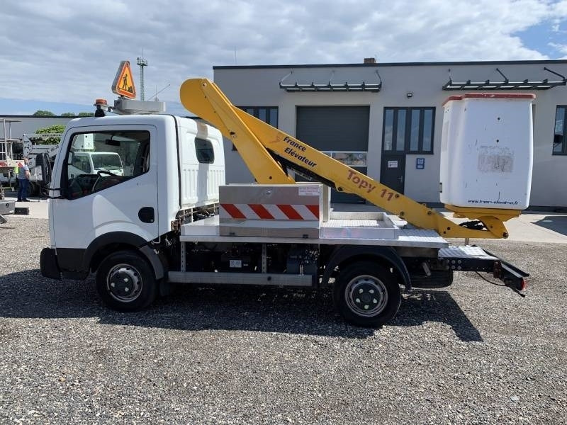 Nissan Cabstar France Elevateur Topy 11 - 11 m - Vazdušna platforma montirana na kamion: slika 5 Nissan Cabstar France Elevateur Topy 11 - 11 m - Vazdušna platforma montirana na kamion: slika 5