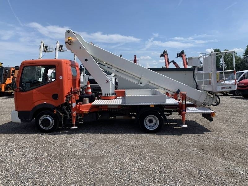 Nissan Cabstar Ruthmann-Steiger TB220 - 22,1m - 200 kg - Vazdušna platforma montirana na kamion: slika 4 Nissan Cabstar Ruthmann-Steiger TB220 - 22,1m - 200 kg - Vazdušna platforma montirana na kamion: slika 4