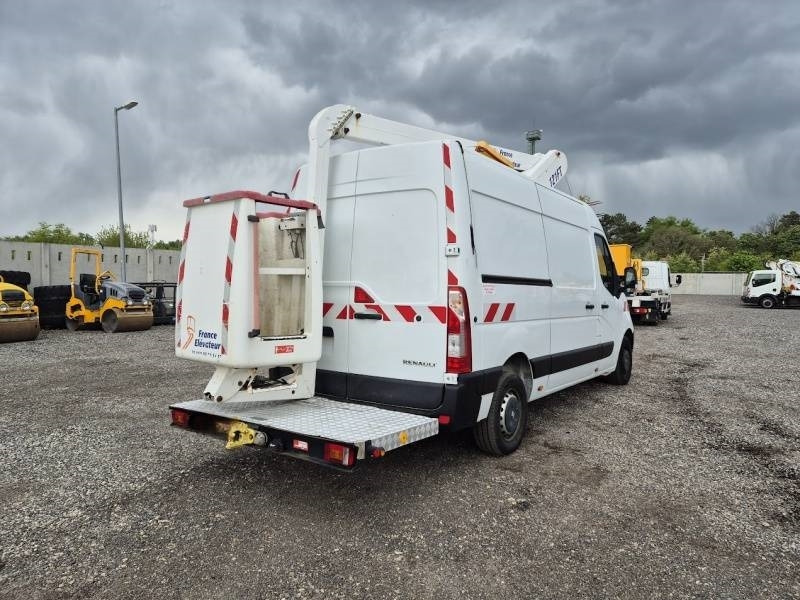 Renault Master France Elevateur 121FT - 12,5 m - 120kg - Vazdušna platforma montirana na kamion: slika 4 Renault Master France Elevateur 121FT - 12,5 m - 120kg - Vazdušna platforma montirana na kamion: slika 4