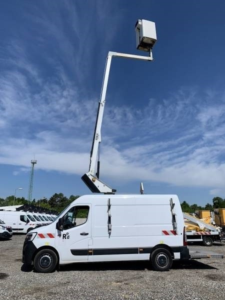 Renault Master Versalift ETL-32-125 - 12,5 m - 120kg Renault Master Versalift ETL-32-125 - 12,5 m - 120kg: slika 9 Renault Master Versalift ETL-32-125 - 12,5 m - 120kg Renault Master Versalift ETL-32-125 - 12,5 m - 120kg: slika 9