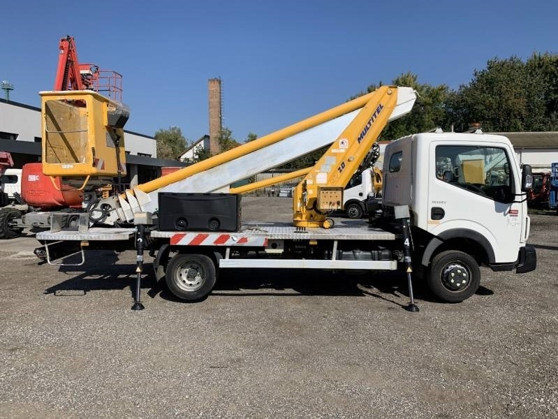 Renault Maxity Multitel MT202DS - 20m - 200 kg - Vazdušna platforma montirana na kamion: slika 4 Renault Maxity Multitel MT202DS - 20m - 200 kg - Vazdušna platforma montirana na kamion: slika 4