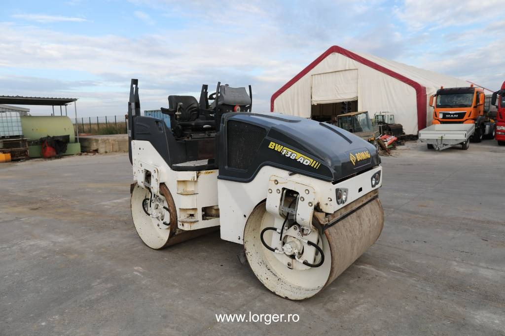 Bomag BW 138 AD-5 - Valjak za puteve: slika 1 Bomag BW 138 AD-5 - Valjak za puteve: slika 1
