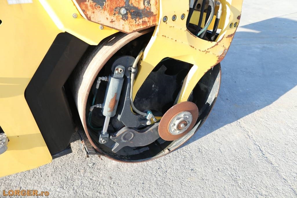 Valjak za puteve Bomag BW 154 AD-5: slika 8