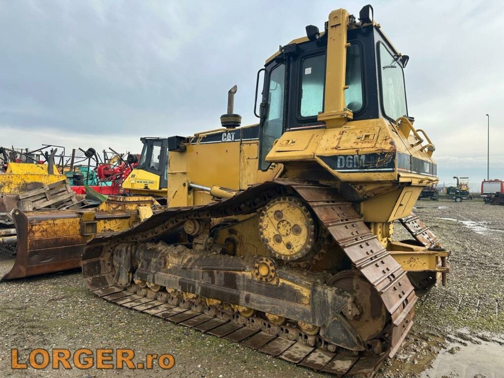 CAT D 6 M LGP - Buldožer: slika 2 CAT D 6 M LGP - Buldožer: slika 2