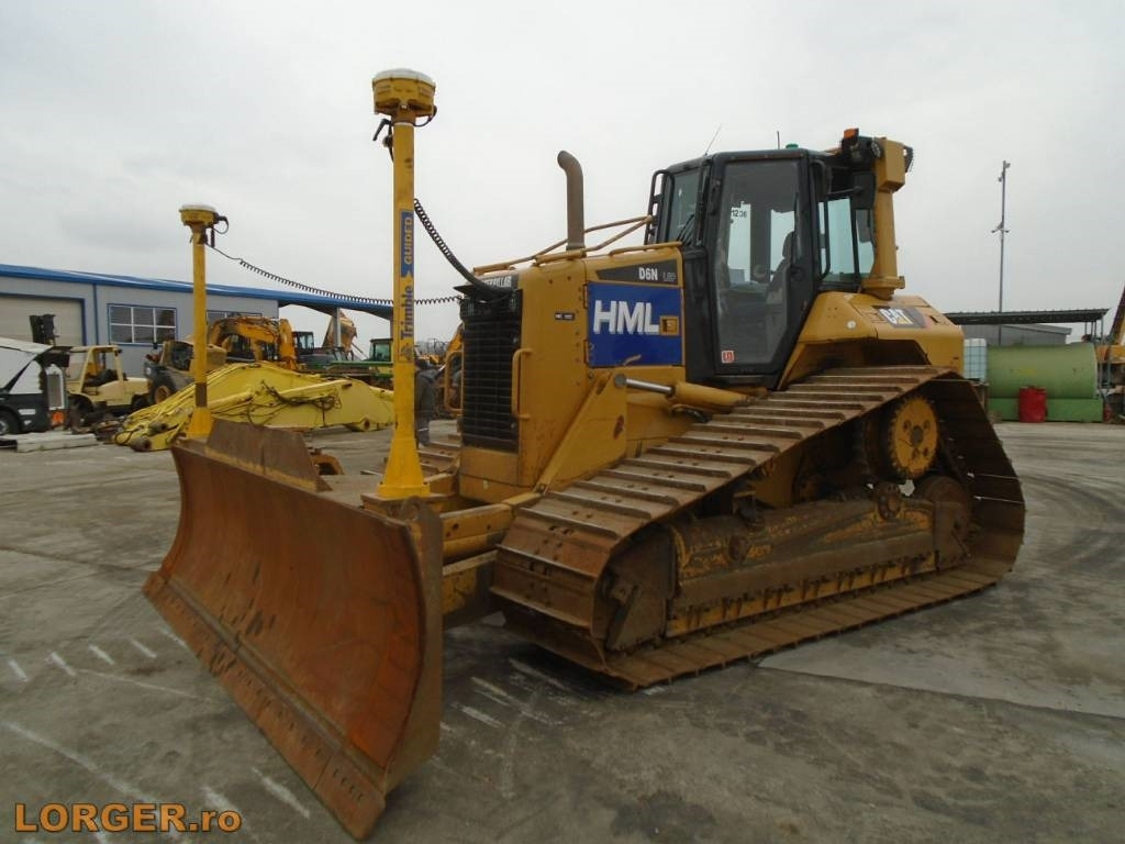 CAT D6N LGP - Buldožer: slika 1 CAT D6N LGP - Buldožer: slika 1