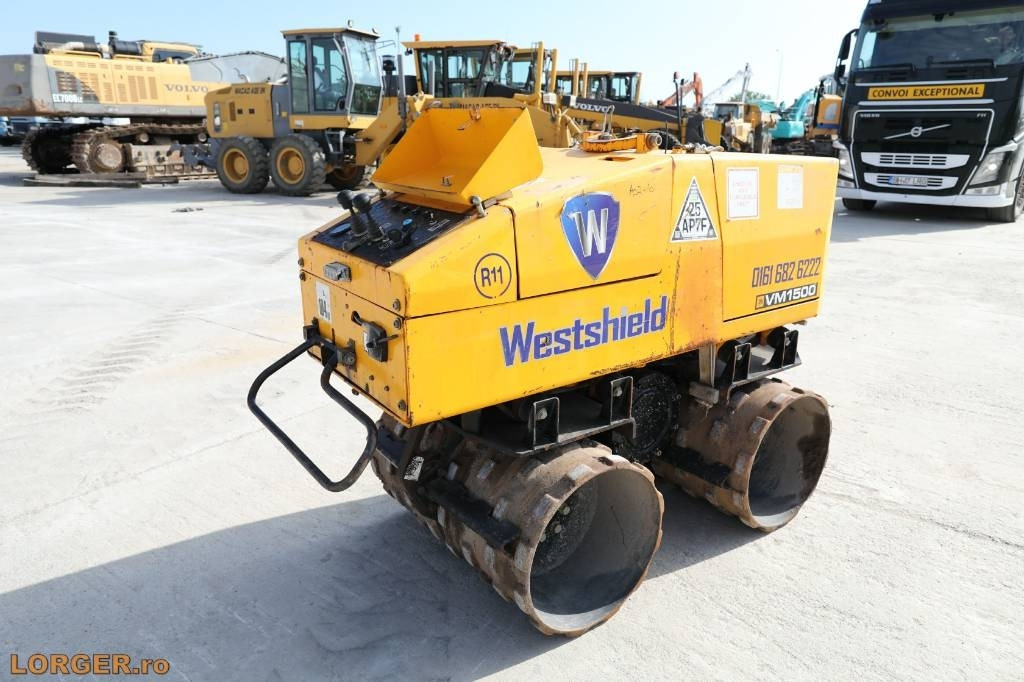 JCB VM 1500 - Valjak za puteve: slika 2 JCB VM 1500 - Valjak za puteve: slika 2