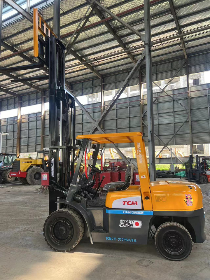 Tcm 5tons - Građevinska mašina: slika 1 Tcm 5tons - Građevinska mašina: slika 1