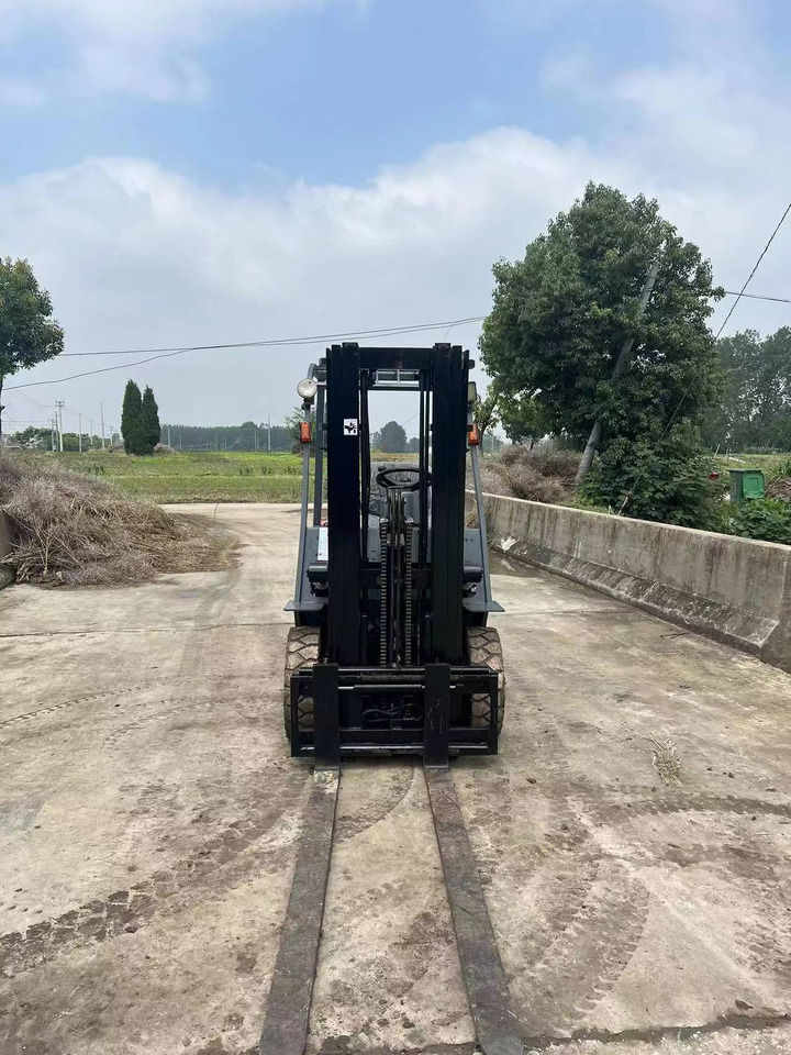 HELI 3TONS - Viljuškar: slika 5 HELI 3TONS - Viljuškar: slika 5