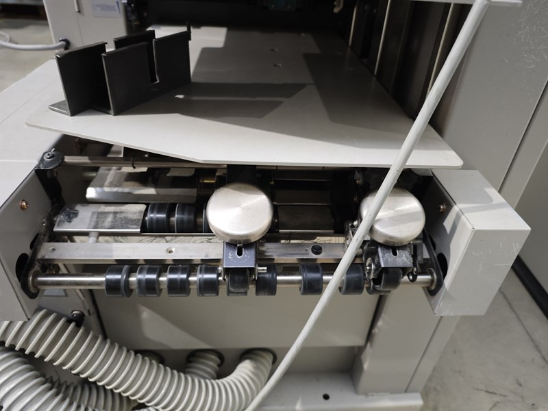 Horizon VAC-100 c | collator | 10 stations | 2005 | 1.17 mio - Štamparska mašina: slika 5 Horizon VAC-100 c | collator | 10 stations | 2005 | 1.17 mio - Štamparska mašina: slika 5