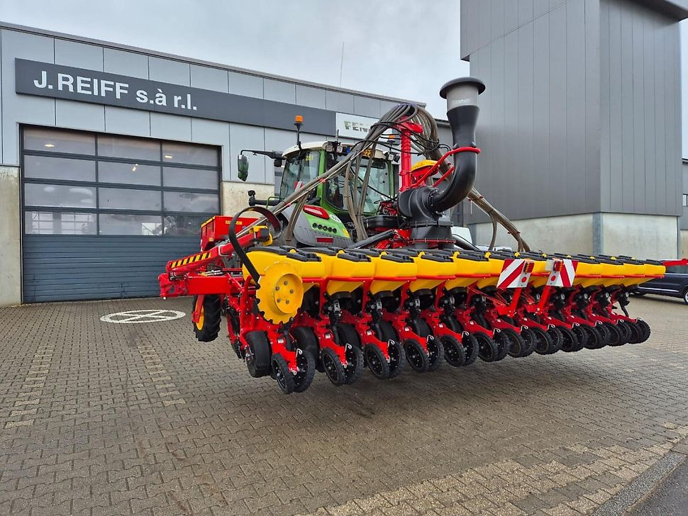 J.Reiff Sarl
Herr Stefan Neukirch - 77 Z.I in den - Mašina za preciznu setvu: slika 2 J.Reiff Sarl
Herr Stefan Neukirch - 77 Z.I in den - Mašina za preciznu setvu: slika 2