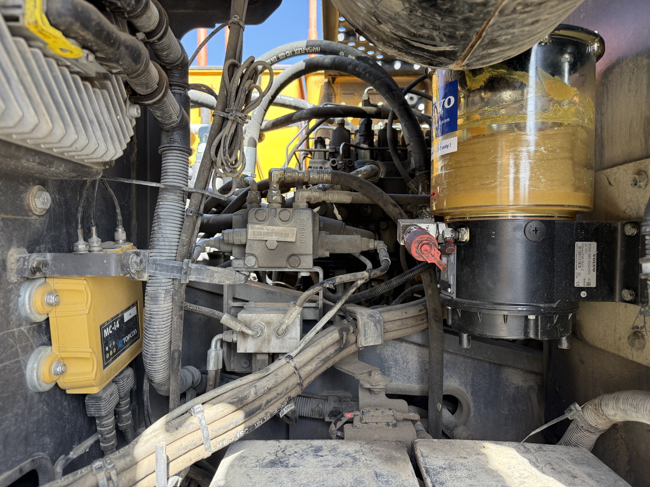 Bager guseničar Volvo EC 220 EL: slika 20