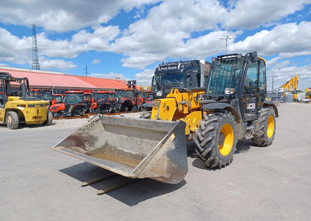 JCB 535-95 - Teleskopski upravljač: slika 2 JCB 535-95 - Teleskopski upravljač: slika 2