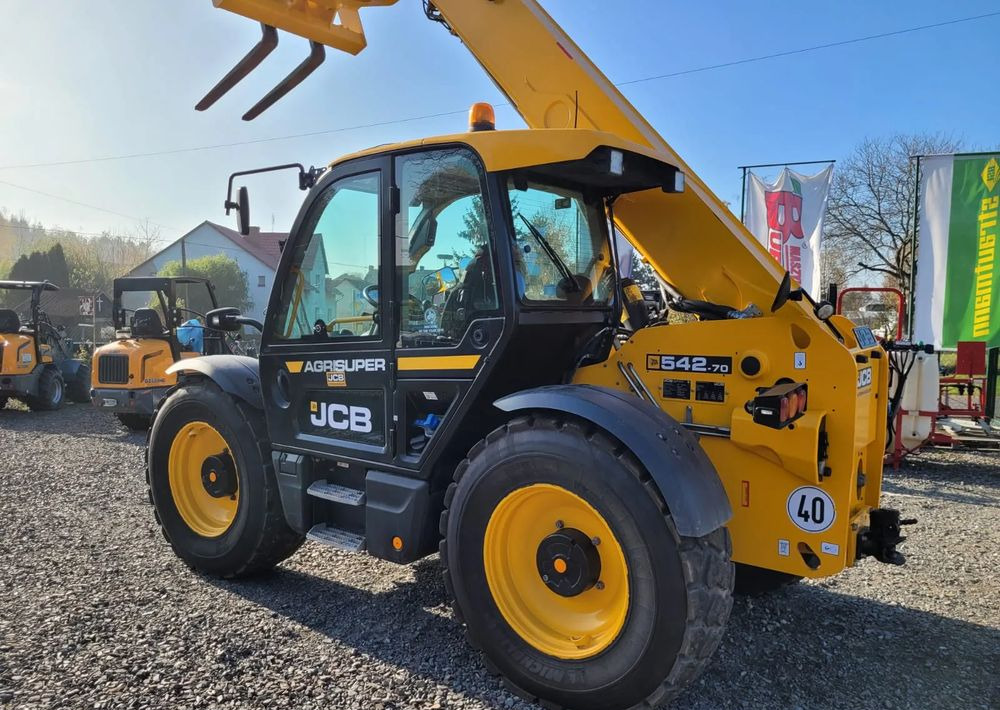 JCB 542-70 - Teleskopski upravljač: slika 3 JCB 542-70 - Teleskopski upravljač: slika 3