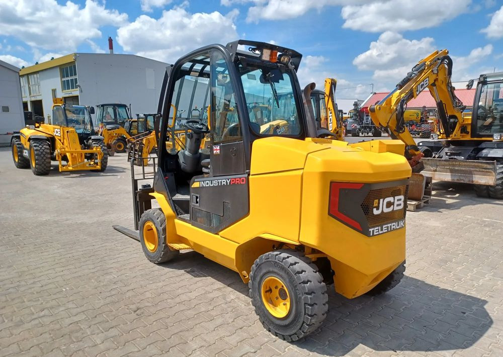 JCB TLT 35-26D - Teleskopski upravljač, Viljuškar: slika 4 JCB TLT 35-26D - Teleskopski upravljač, Viljuškar: slika 4