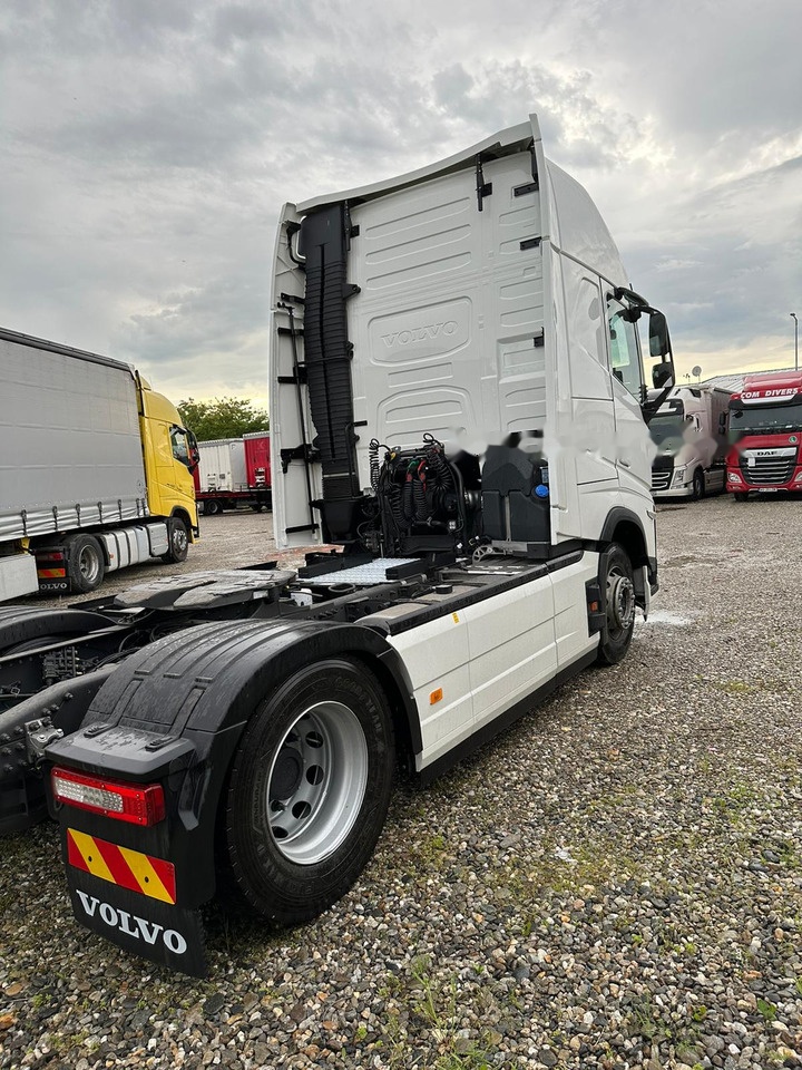 VOLVO FH 500 4x2 - Tegljač: slika 2 VOLVO FH 500 4x2 - Tegljač: slika 2