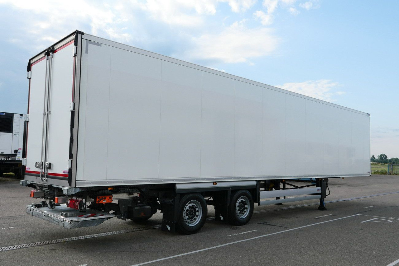 Schmitz Cargobull SKO 18/ LZG CITY /COOL V7 LBW /TRIDEC /FP 45 - Poluprikolica sa zatvorenim sandukom: slika 2 Schmitz Cargobull SKO 18/ LZG CITY /COOL V7 LBW /TRIDEC /FP 45 - Poluprikolica sa zatvorenim sandukom: slika 2