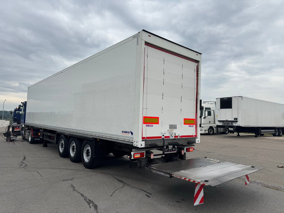 Schmitz Cargobull SKO 24/ ROLLTOR / LBW 2000 kg / TÜV NEU !!!!!!!! - Poluprikolica sa zatvorenim sandukom: slika 4 Schmitz Cargobull SKO 24/ ROLLTOR / LBW 2000 kg / TÜV NEU !!!!!!!! - Poluprikolica sa zatvorenim sandukom: slika 4