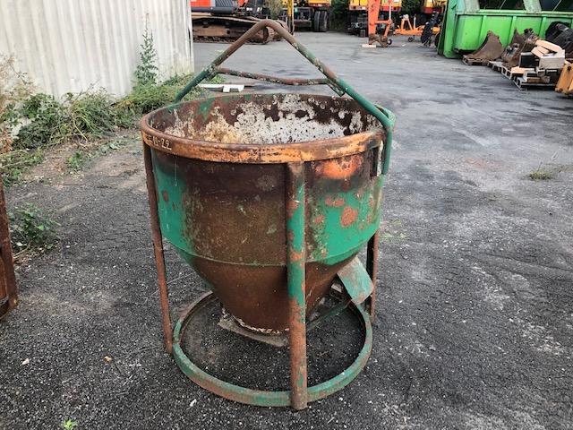 DIVERS ACCESSOIRES BTP GODET BENNE GODET PELLE /CAISSONS /ROUES /DIVERS - Dodatak za Građevinska mašina: slika 5 DIVERS ACCESSOIRES BTP GODET BENNE GODET PELLE /CAISSONS /ROUES /DIVERS - Dodatak za Građevinska mašina: slika 5