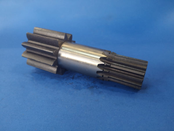 010160A Wałek silnika obrotu Yanmar YB10 - Motor okretanja za Građevinska mašina: slika 1 010160A Wałek silnika obrotu Yanmar YB10 - Motor okretanja za Građevinska mašina: slika 1