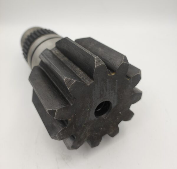 010730A Wałek silnika obrotu Yanmar B37V - Motor okretanja za Građevinska mašina: slika 1 010730A Wałek silnika obrotu Yanmar B37V - Motor okretanja za Građevinska mašina: slika 1