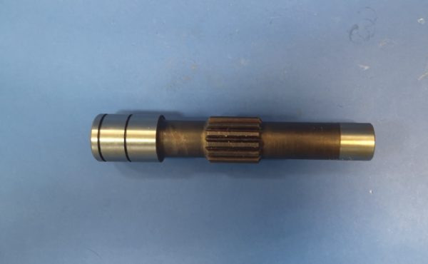 040020A Wałek silnika jazdy Bobcat 425 / 6671903 - Hidraulični motor za Građevinska mašina: slika 2 040020A Wałek silnika jazdy Bobcat 425 / 6671903 - Hidraulični motor za Građevinska mašina: slika 2
