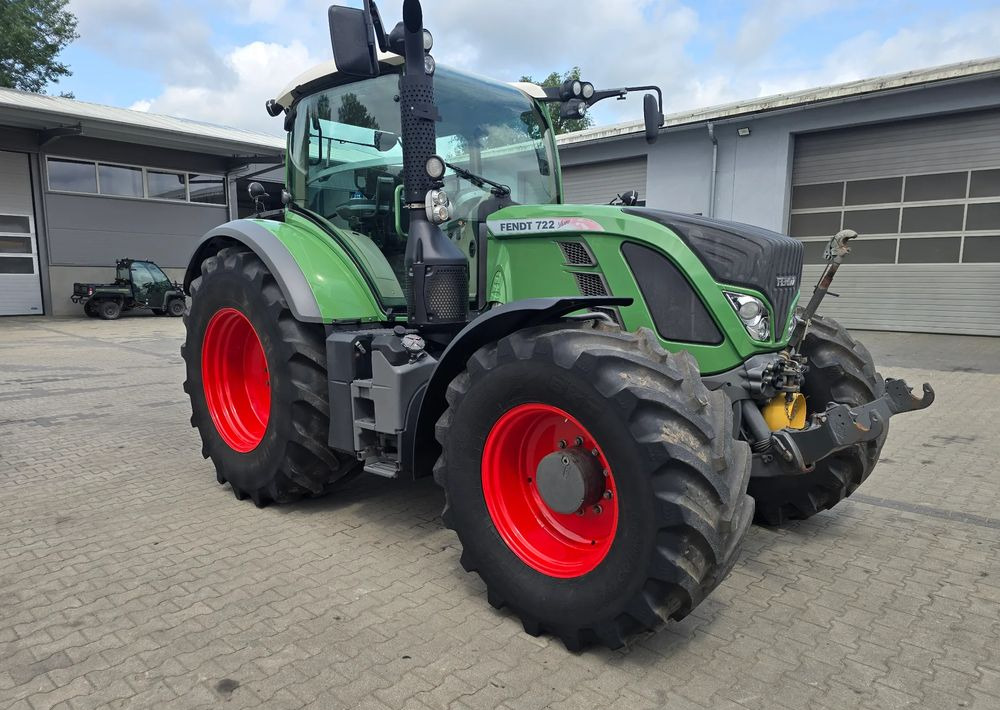 Fendt 722 SCR Profi - Traktor: slika 2 Fendt 722 SCR Profi - Traktor: slika 2