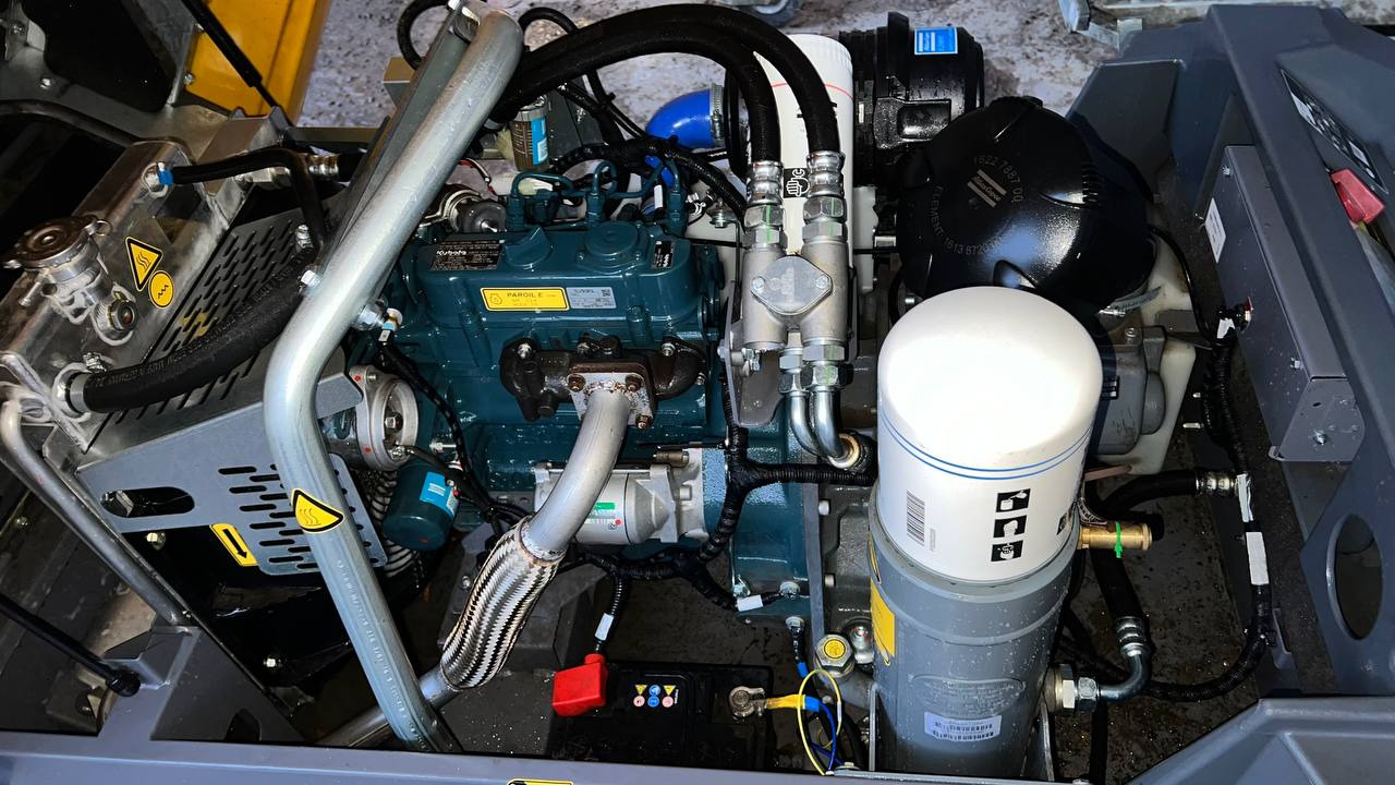 ATLAS Copco XAS48 - Kompresor za vazduh: slika 2 ATLAS Copco XAS48 - Kompresor za vazduh: slika 2