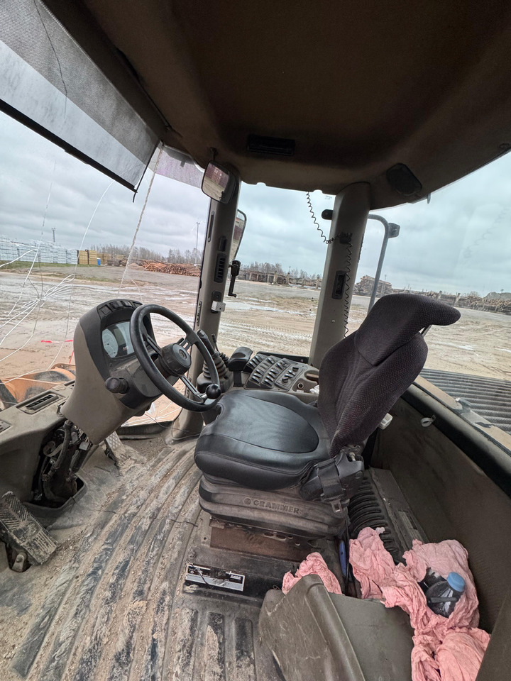 CASE 821E - Utovarivač točkaš: slika 5 CASE 821E - Utovarivač točkaš: slika 5