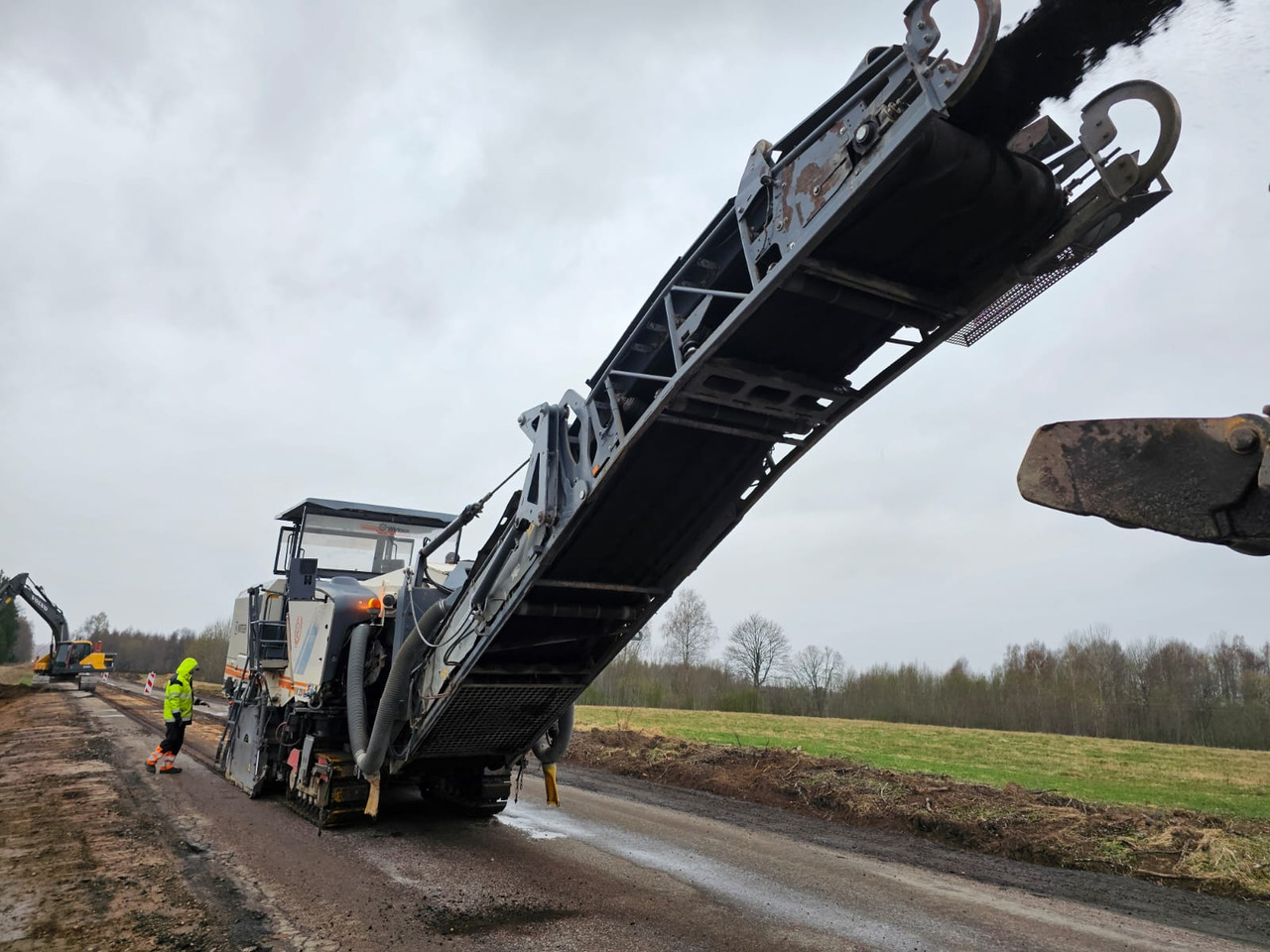 WIRTGEN W220 - Hladni planer: slika 4 WIRTGEN W220 - Hladni planer: slika 4