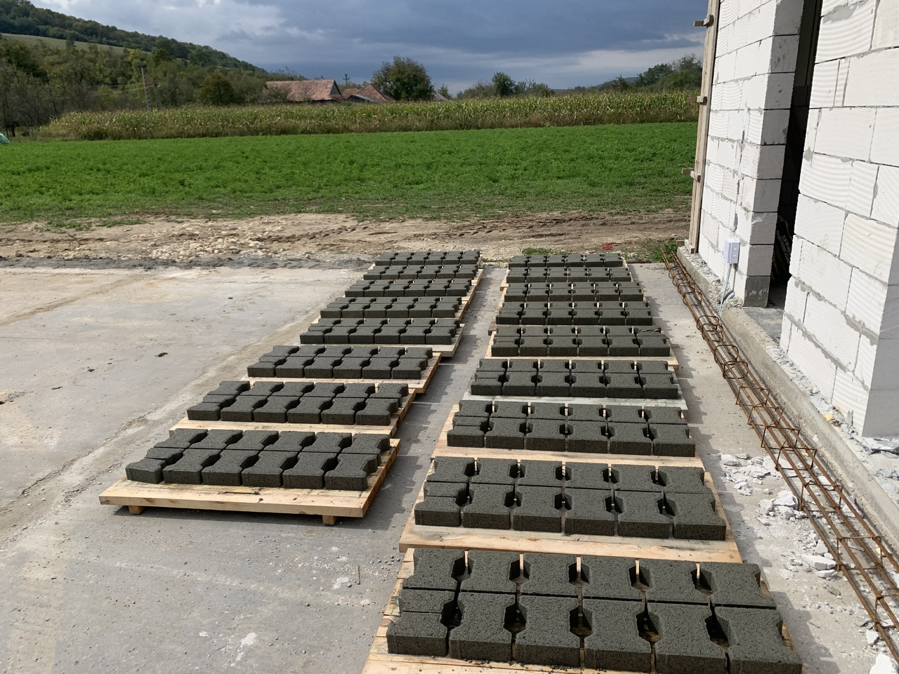 Vibro presa za betonske blokove novi Curbstones Machine | PRS-400 Semi-Automatic: slika 6 Vibro presa za betonske blokove novi Curbstones Machine | PRS-400 Semi-Automatic: slika 6